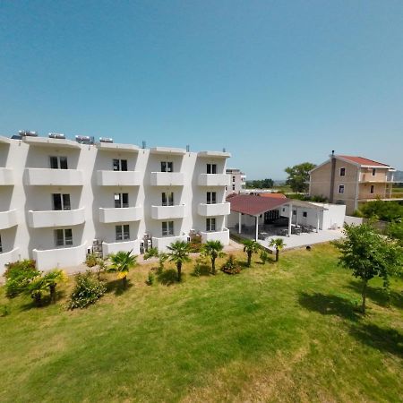 Hotel Velipoja Village Esterno foto